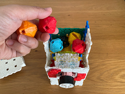 ボールをいれる